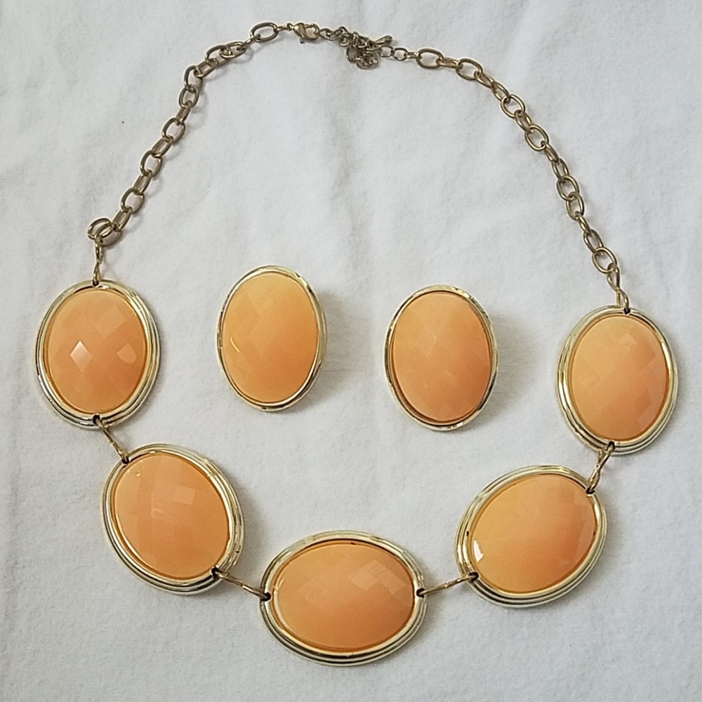 Necklace/Earring set